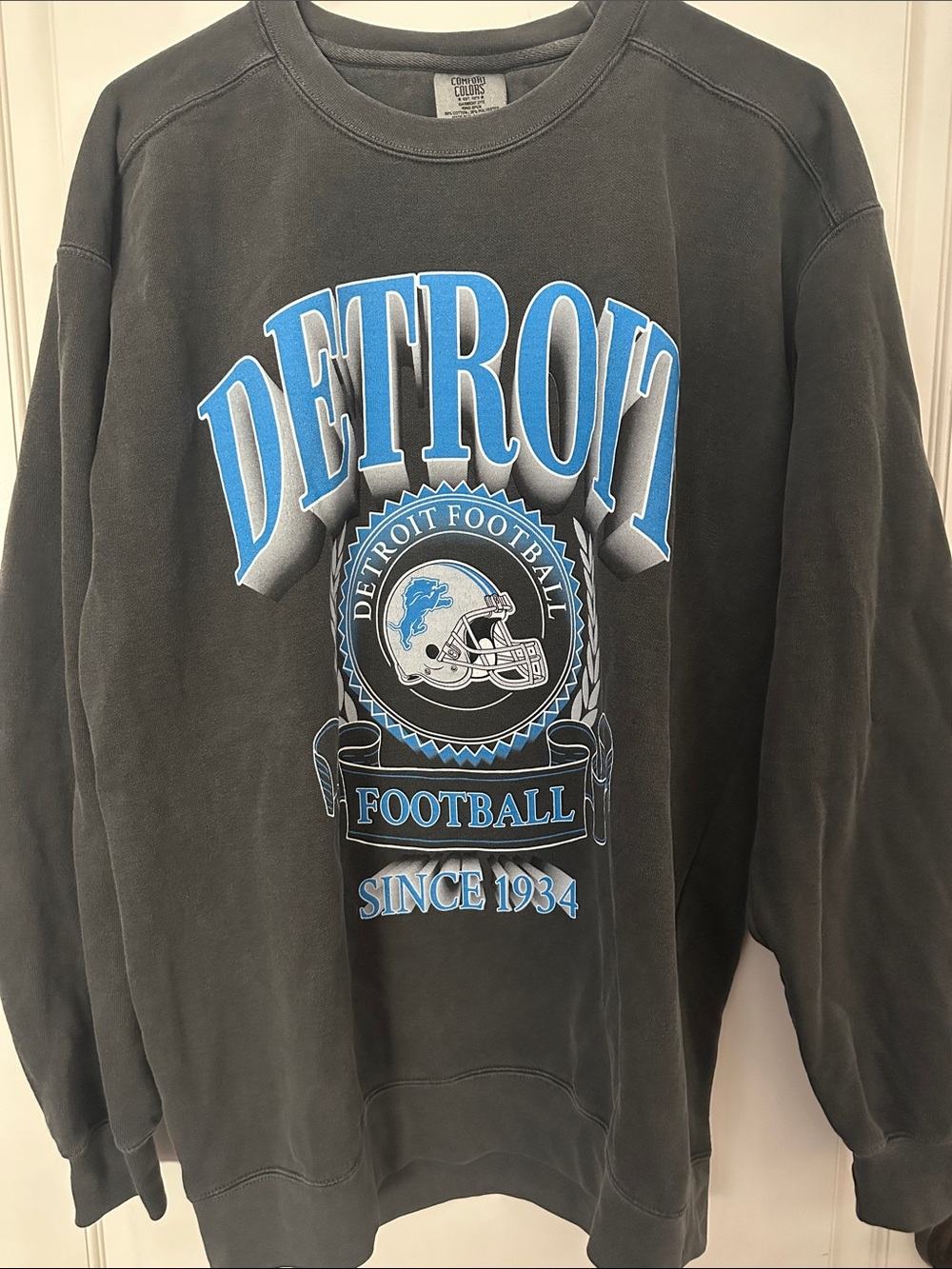Comfort colors Detroit Football Graphic Crewneck Sweatshirt
